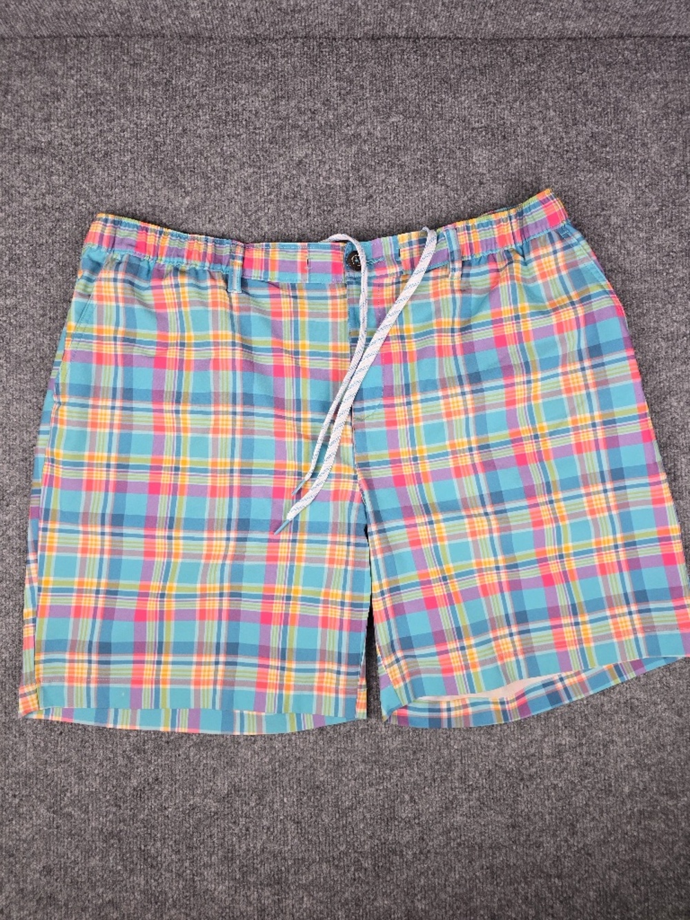 Chubbies XXL (40-42)  "The M Is For Madrases" Everywear Performance Shorts 7.5”